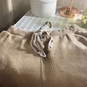 Yellow joggers super cute